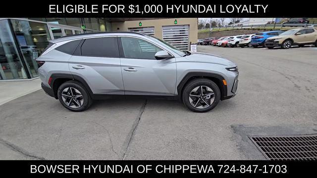 new 2025 Hyundai TUCSON Hybrid car, priced at $36,615