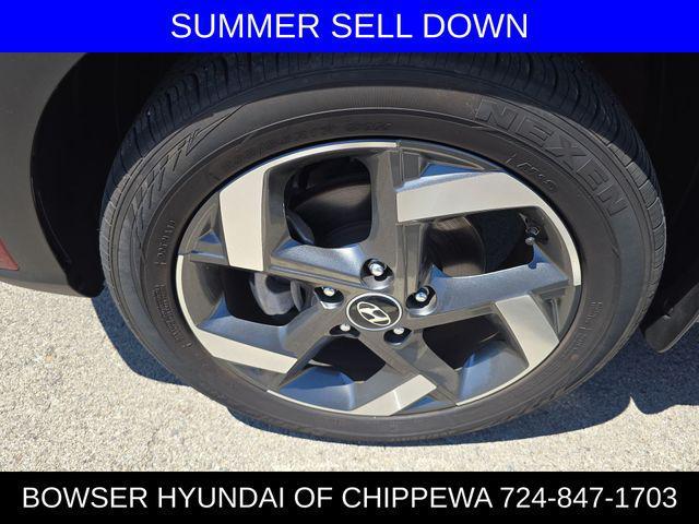 used 2022 Hyundai Venue car, priced at $18,994