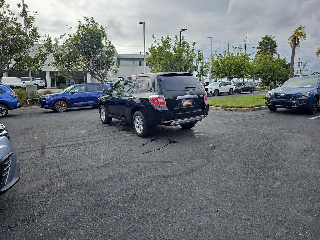 used 2008 Toyota Highlander Hybrid car, priced at $8,900
