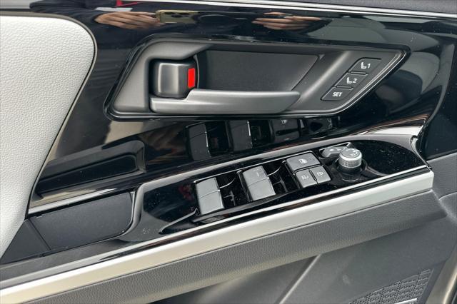 new 2025 Subaru Solterra car, priced at $47,428