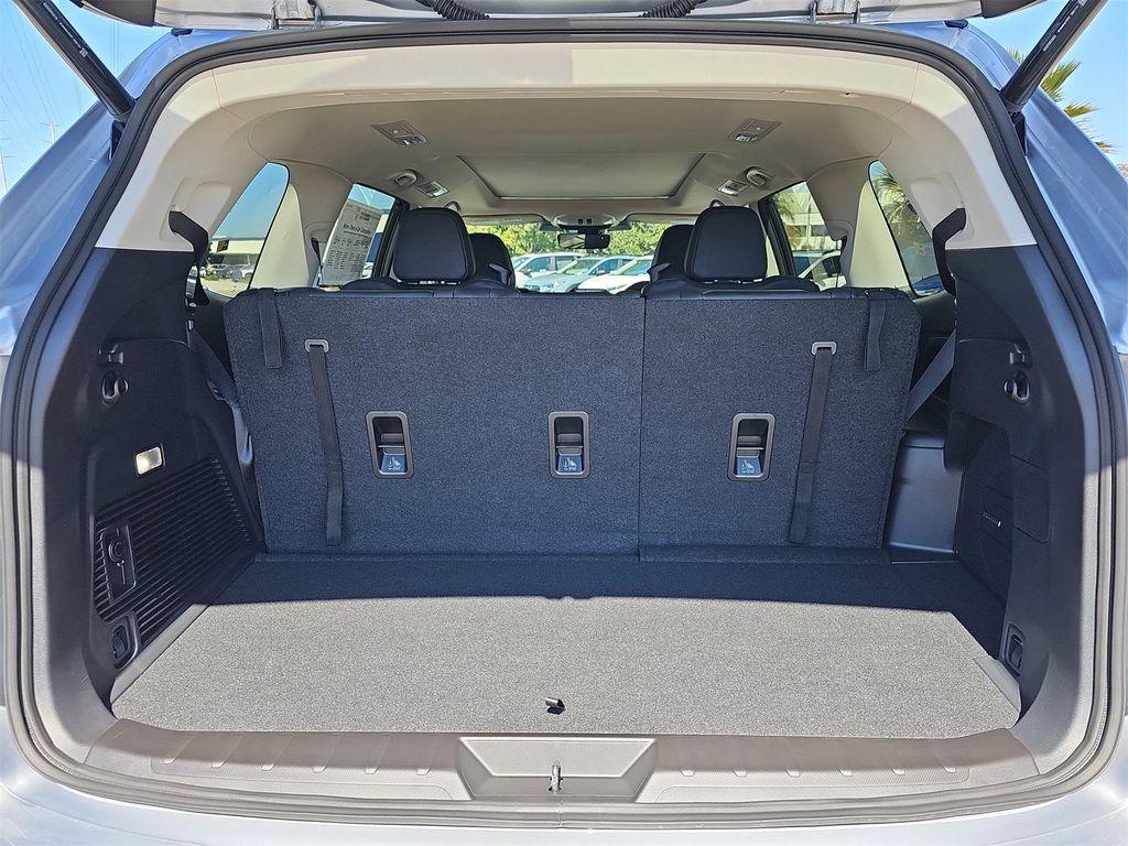 new 2025 Subaru Ascent car, priced at $50,199