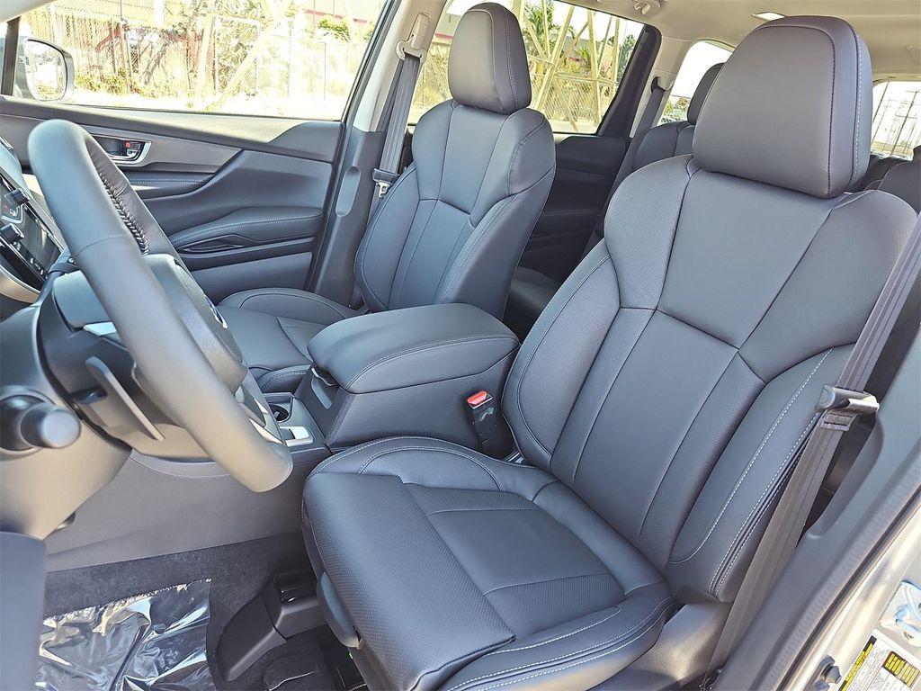 new 2025 Subaru Ascent car, priced at $50,199