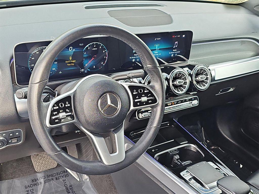 used 2020 Mercedes-Benz GLB 250 car, priced at $25,700
