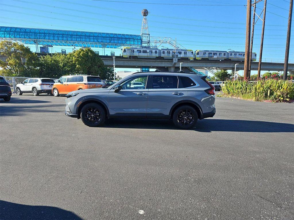 used 2024 Honda CR-V Hybrid car, priced at $32,400