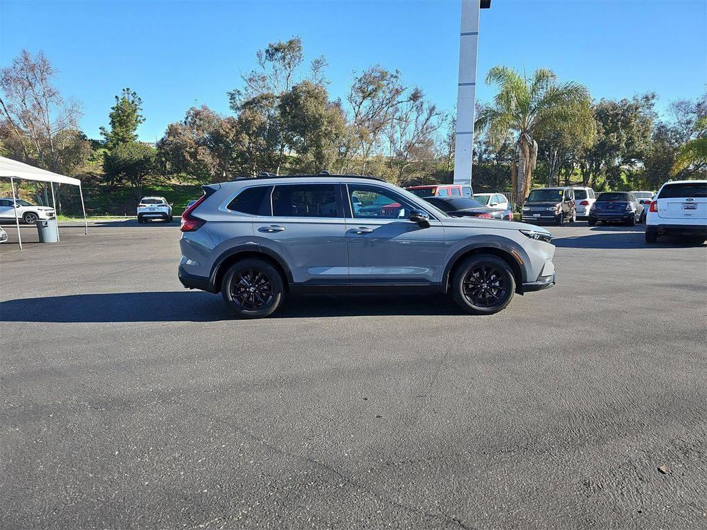 used 2024 Honda CR-V Hybrid car, priced at $32,400