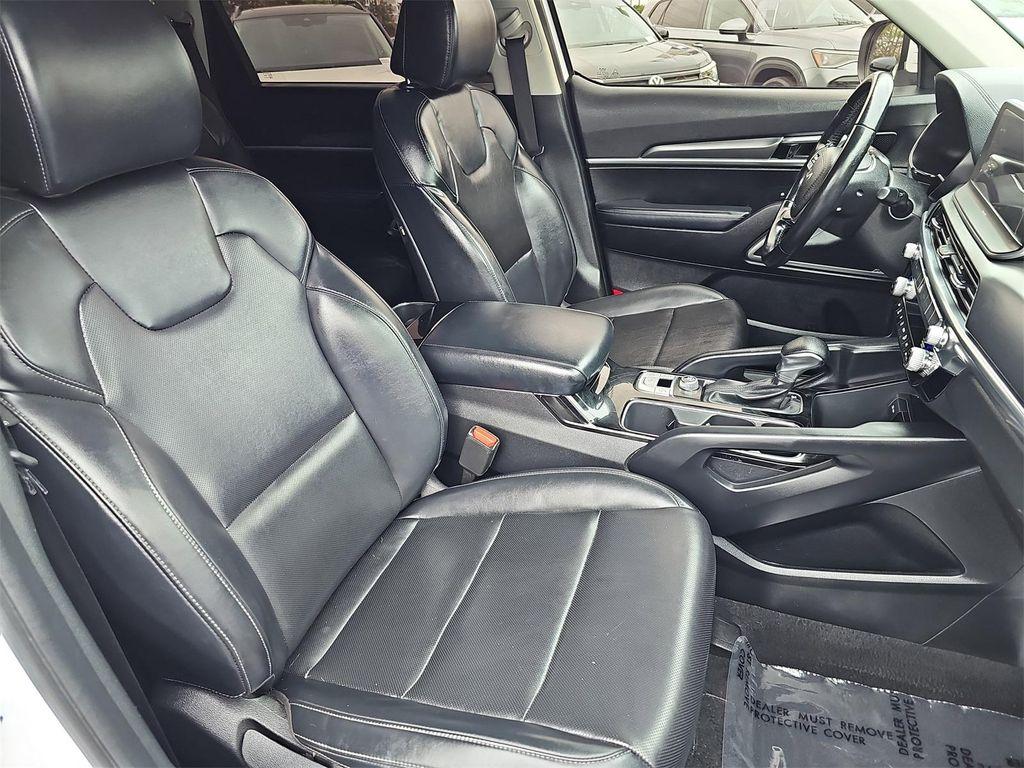 used 2022 Kia Telluride car, priced at $24,700