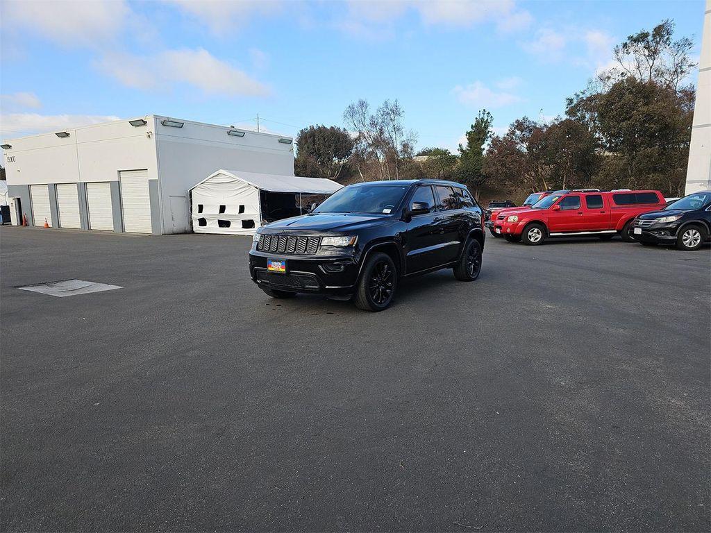 used 2018 Jeep Grand Cherokee car, priced at $18,900
