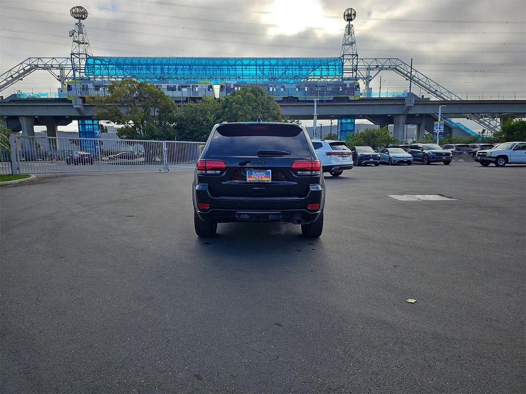 used 2018 Jeep Grand Cherokee car, priced at $18,900