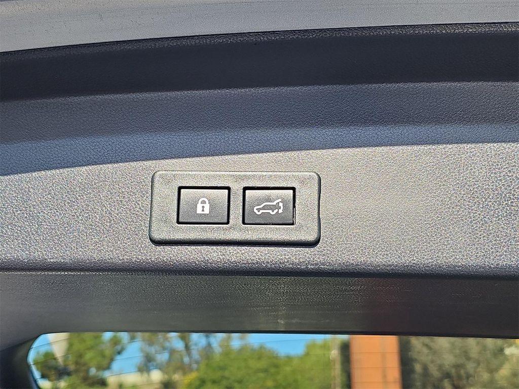 used 2022 Subaru Ascent car, priced at $34,800