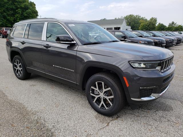 new 2024 Jeep Grand Cherokee L car, priced at $44,833