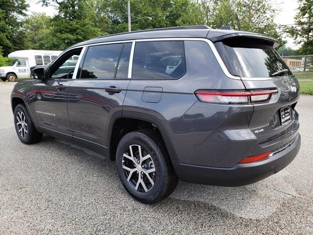 new 2024 Jeep Grand Cherokee L car, priced at $44,833