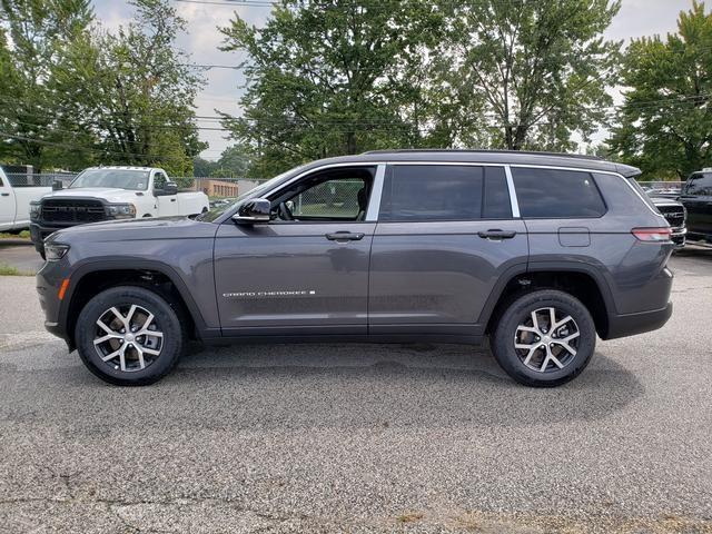 new 2024 Jeep Grand Cherokee L car, priced at $44,833