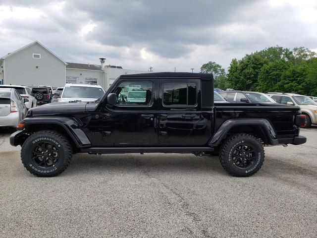 new 2024 Jeep Gladiator car, priced at $48,195