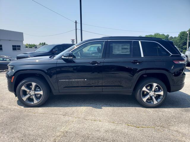 new 2024 Jeep Grand Cherokee car, priced at $53,385