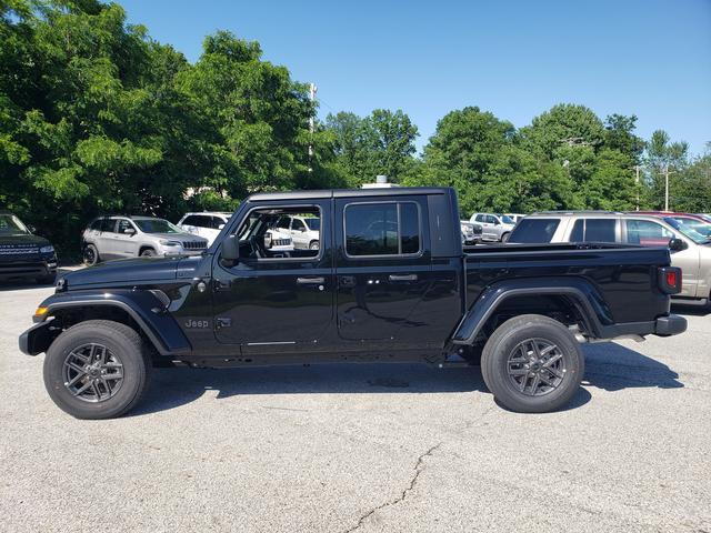 new 2024 Jeep Gladiator car, priced at $46,391