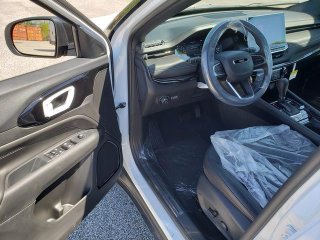 new 2024 Jeep Compass car, priced at $31,557