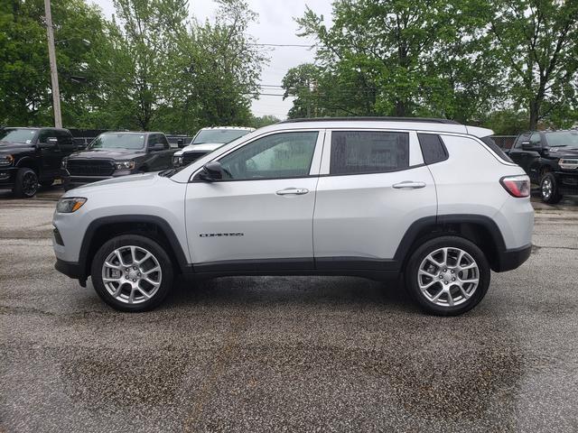 new 2024 Jeep Compass car, priced at $33,389