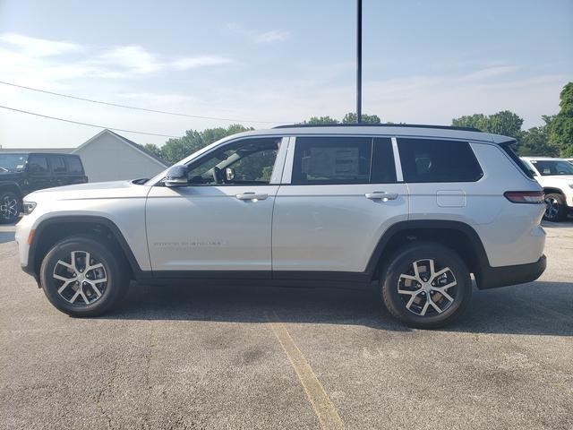 new 2024 Jeep Grand Cherokee L car, priced at $45,235