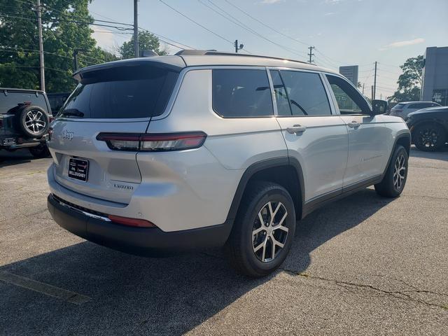 new 2024 Jeep Grand Cherokee L car, priced at $45,235