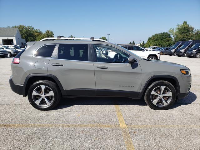 used 2019 Jeep Cherokee car, priced at $13,760