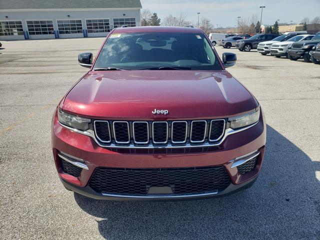 new 2024 Jeep Grand Cherokee car, priced at $45,573