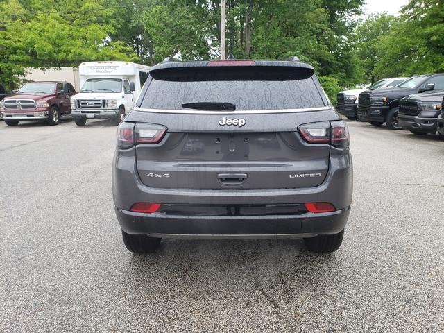 new 2024 Jeep Compass car, priced at $35,627