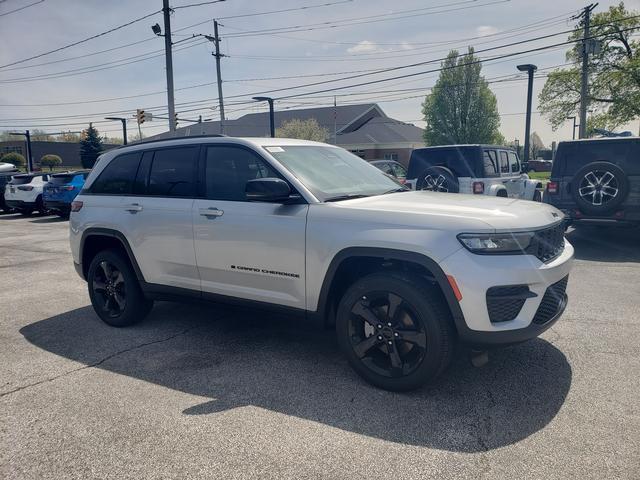 new 2024 Jeep Grand Cherokee car, priced at $43,356