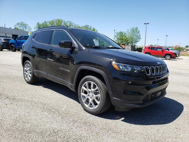 new 2024 Jeep Compass car, priced at $32,389