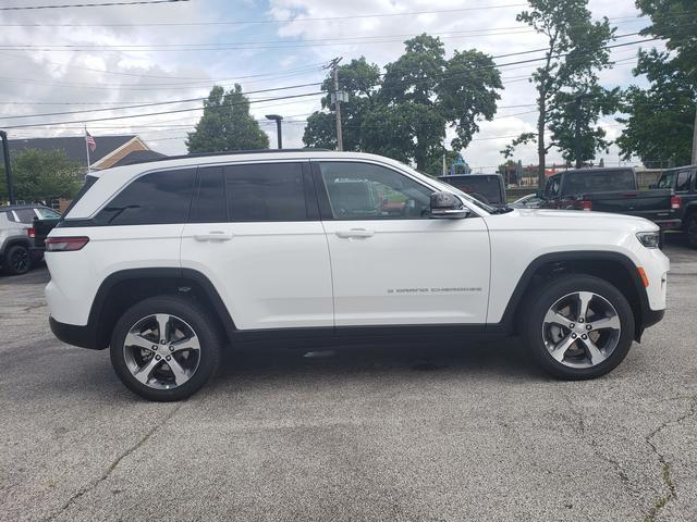 new 2024 Jeep Grand Cherokee car, priced at $49,967