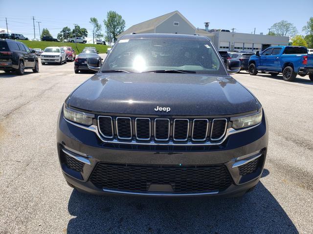 new 2024 Jeep Grand Cherokee car, priced at $45,172