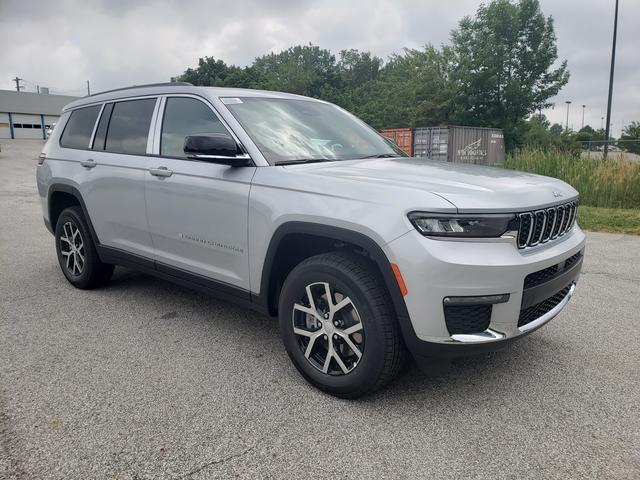 new 2024 Jeep Grand Cherokee L car, priced at $45,948