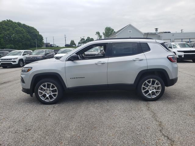 new 2024 Jeep Compass car, priced at $33,389