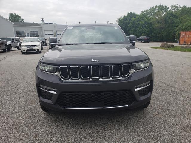 new 2024 Jeep Grand Cherokee car, priced at $49,779