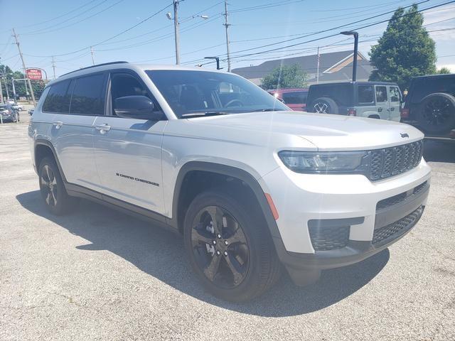 new 2024 Jeep Grand Cherokee L car, priced at $45,993