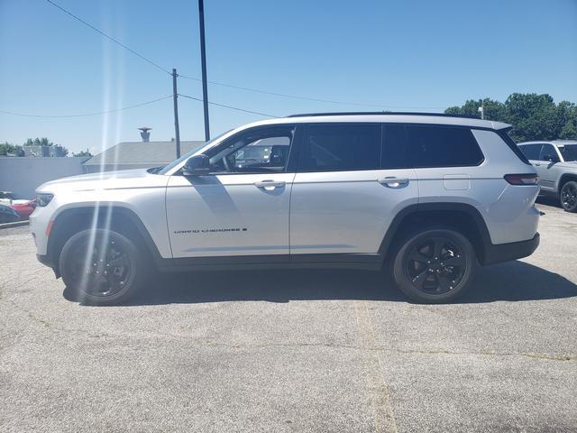 new 2024 Jeep Grand Cherokee L car, priced at $45,993