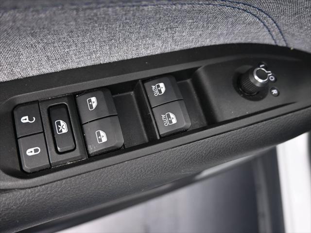 used 2022 Jeep Compass car, priced at $21,889