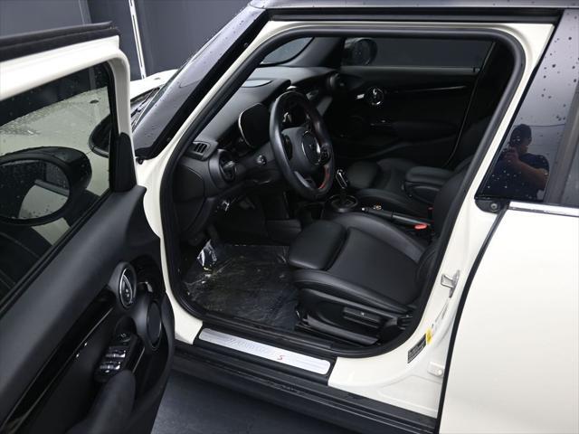 used 2021 MINI Hardtop car, priced at $17,971