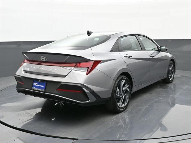 used 2025 Hyundai Elantra car, priced at $20,987
