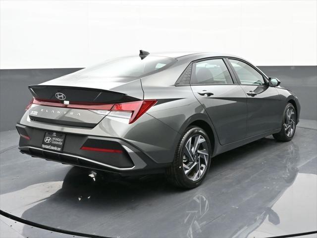 new 2025 Hyundai Elantra car, priced at $24,008