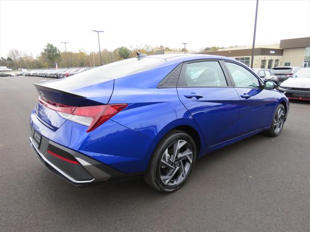 new 2025 Hyundai Elantra car, priced at $21,770