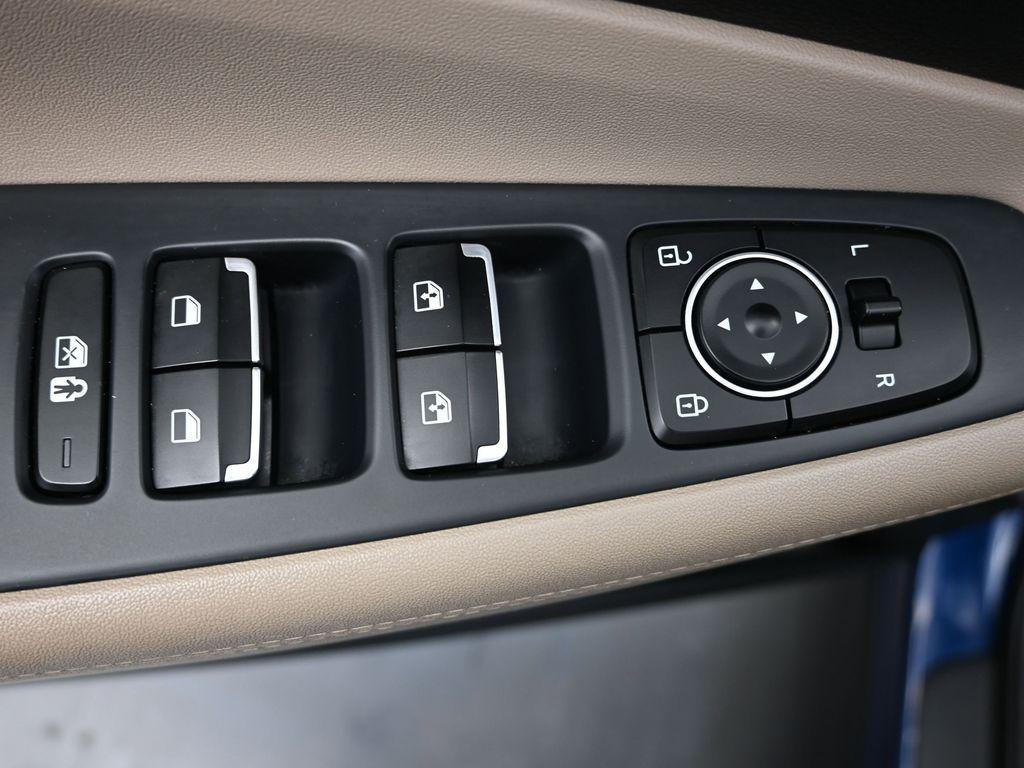 used 2022 Hyundai Santa Fe car, priced at $19,129