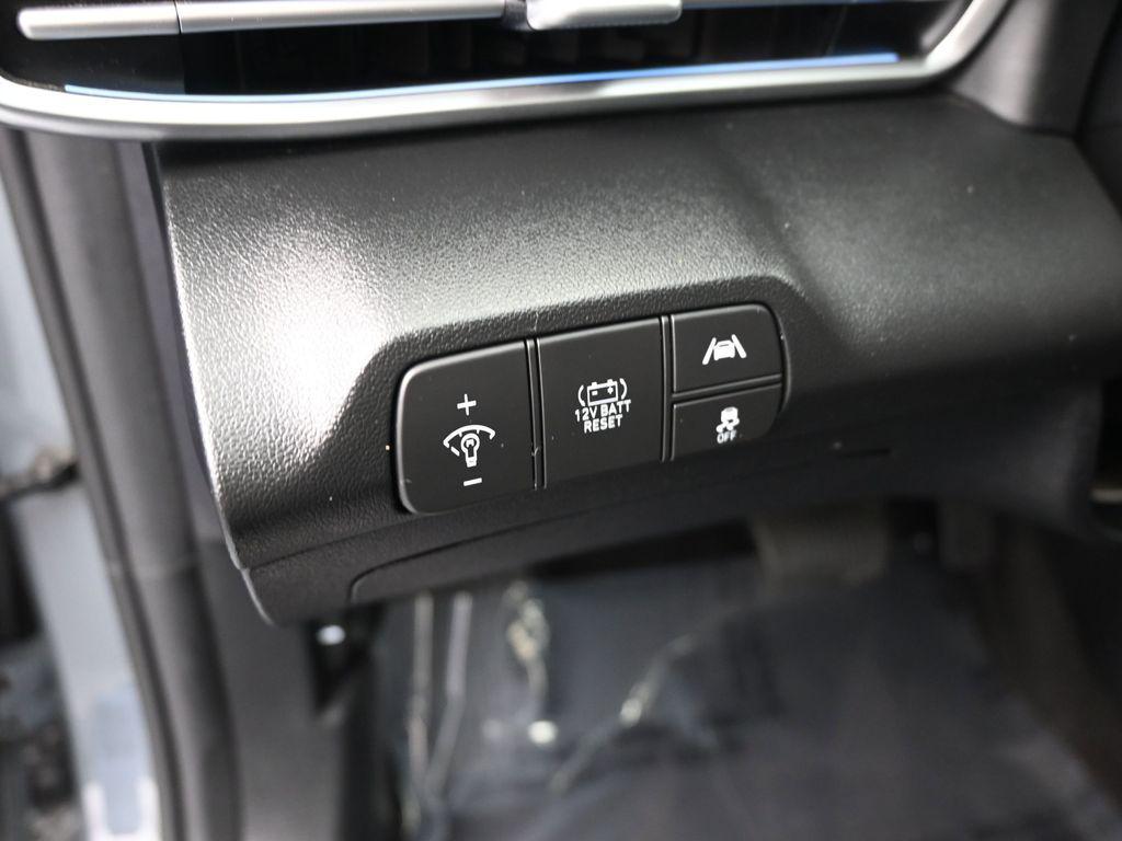 used 2022 Hyundai Elantra car, priced at $14,988
