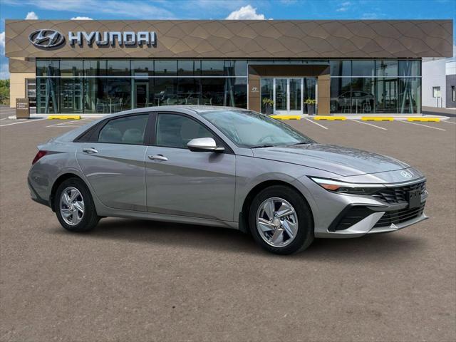 new 2025 Hyundai Elantra car, priced at $23,063