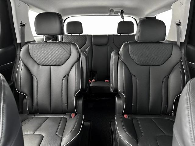 new 2025 Hyundai Palisade car, priced at $43,882