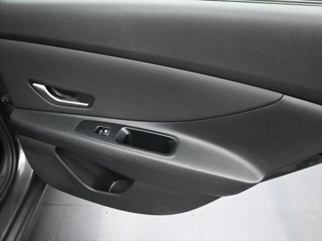 used 2025 Hyundai Elantra car, priced at $21,987