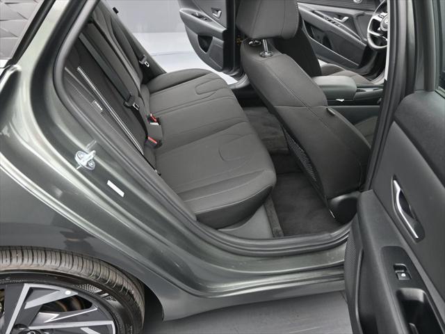 used 2025 Hyundai Elantra car, priced at $21,987