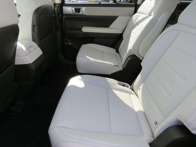 new 2025 Hyundai Santa Fe car, priced at $44,257