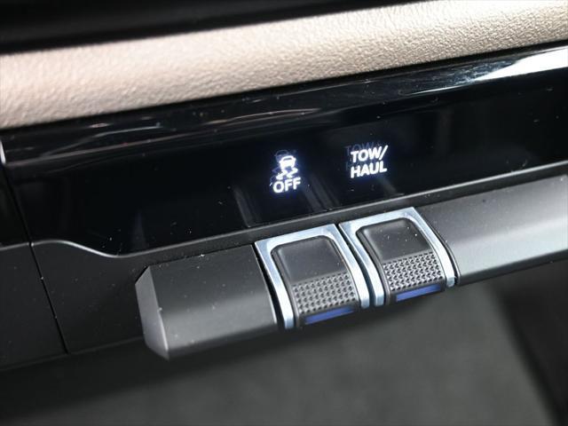 used 2022 Ram 1500 car, priced at $38,689