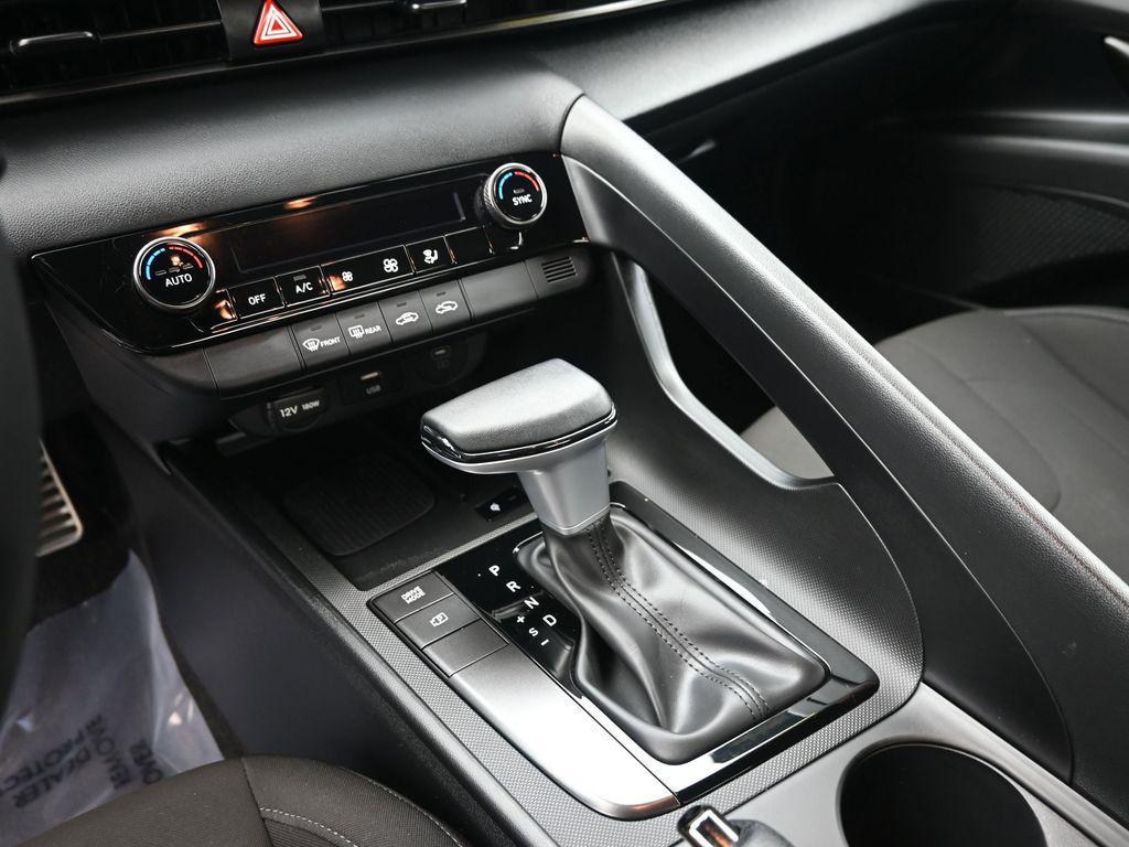 used 2025 Hyundai Elantra car, priced at $20,664