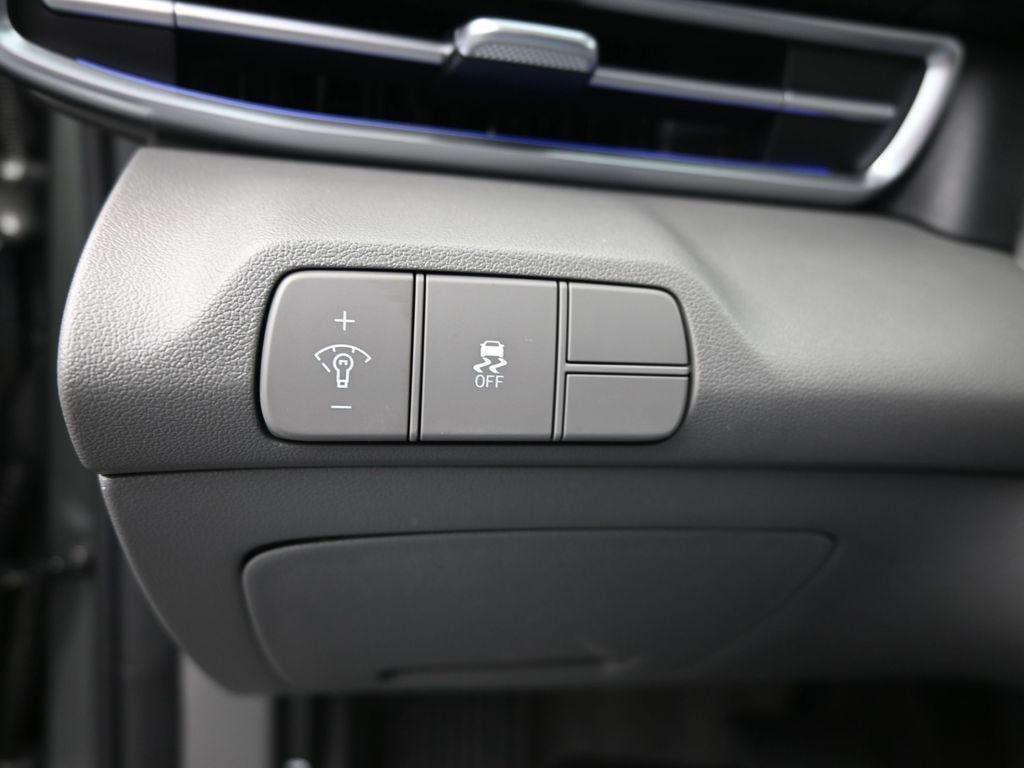 used 2025 Hyundai Elantra car, priced at $20,998